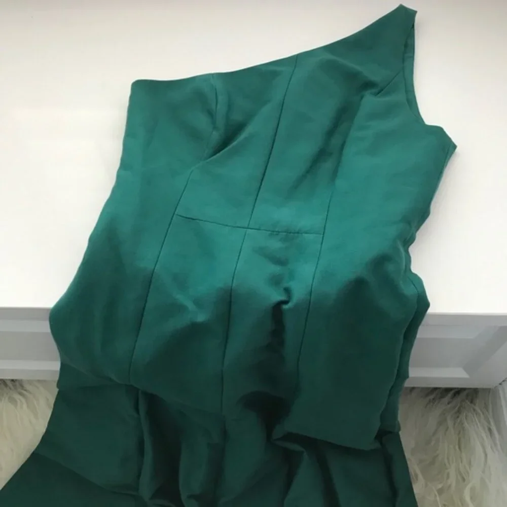 HALSTON HERITAGE Sleeveless Tulip Gown - Picture 5 of 7